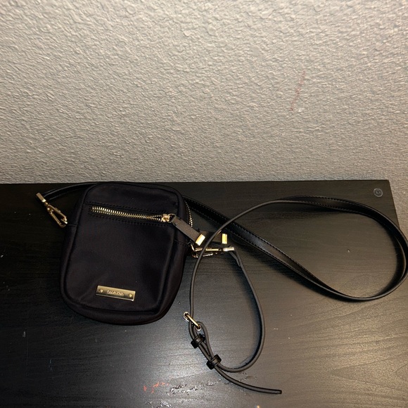 Calving Klein - Picture 2 of 3